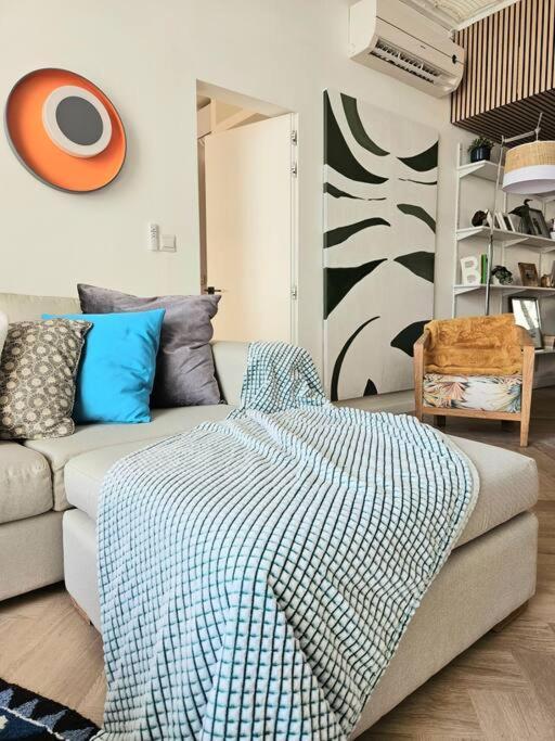 Seaside 3 Suites Penthouse With Pool Gym & Bbq Terrace カップ・マルールー エクステリア 写真