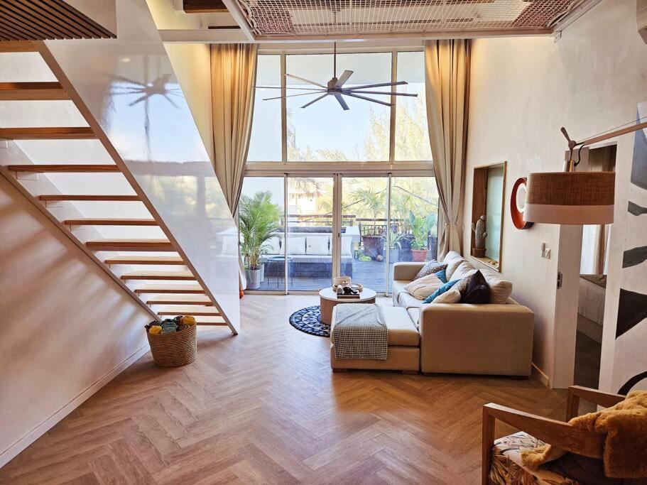 Seaside 3 Suites Penthouse With Pool Gym & Bbq Terrace カップ・マルールー エクステリア 写真