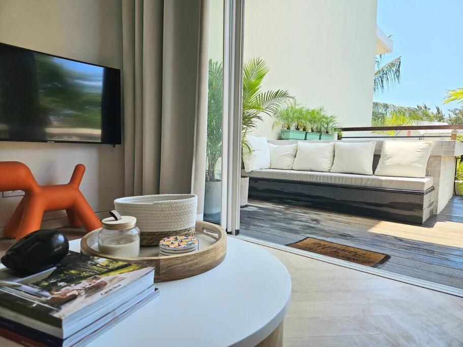 Seaside 3 Suites Penthouse With Pool Gym & Bbq Terrace カップ・マルールー エクステリア 写真