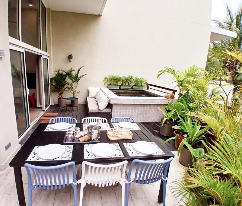 Seaside 3 Suites Penthouse With Pool Gym & Bbq Terrace カップ・マルールー エクステリア 写真
